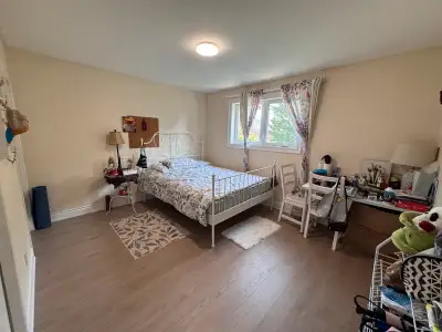 Furnished Master Bedroom for Rent – 1 Female Only