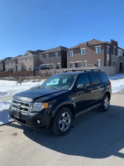 Selling my 2010 Ford Escape XLT with 240,000km. Car runs and drives, heat/ac work, engine/transmissi...