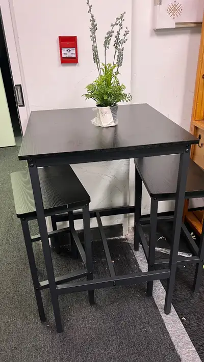 57 ads for bar table in Other Tables in Toronto GTA Kijiji Marketplaces