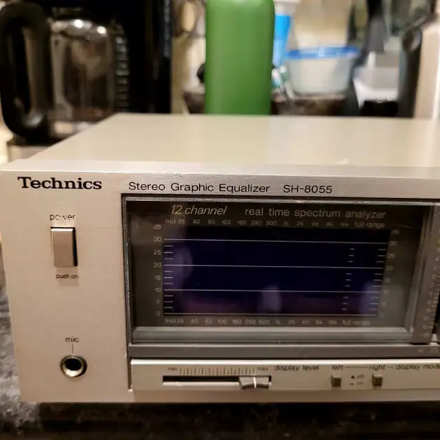 Technics Stereo Graphic Equalizer  in General Electronics in Winnipeg - Image 3