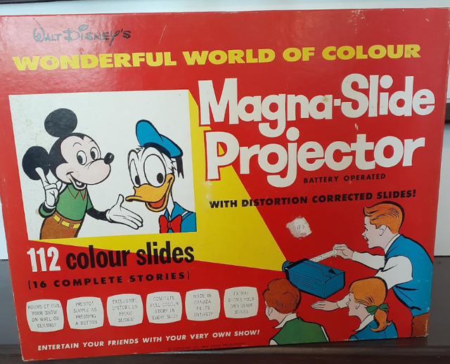 Vintage Walt Disney Magna-Slide Projector with slides & box64733717825667124