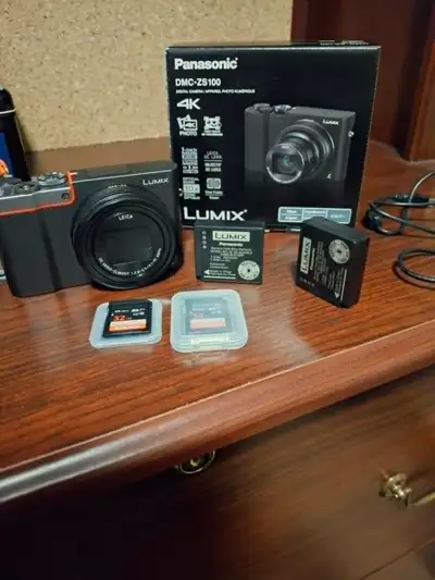 Panasonic DMC ZS100 LUMIX Digital Camera, Leica Lens, View more