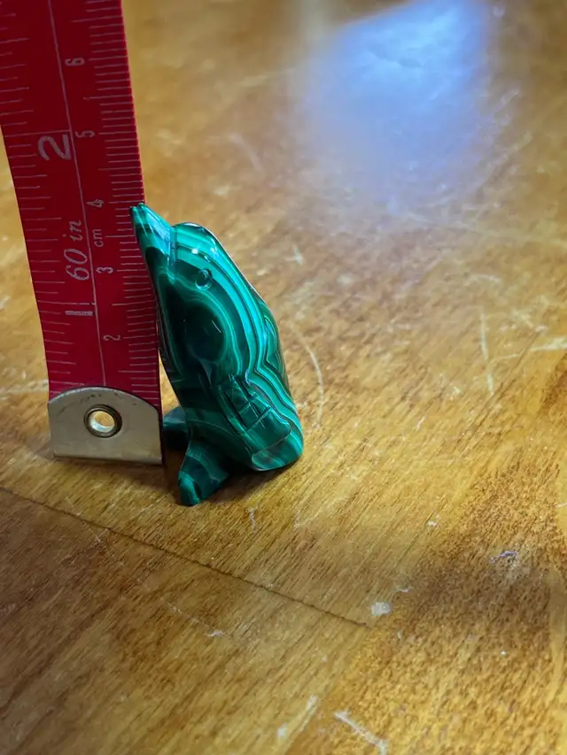 Malachite Penguin Figurine64523621958786125