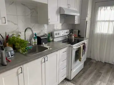 51/2  3e Avenue Verdun  3e étage  disponible  1  juill