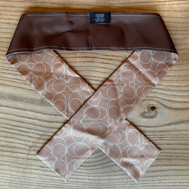 Coach Silk Neck Scarf in Women's - Other in City of Toronto - Image 3