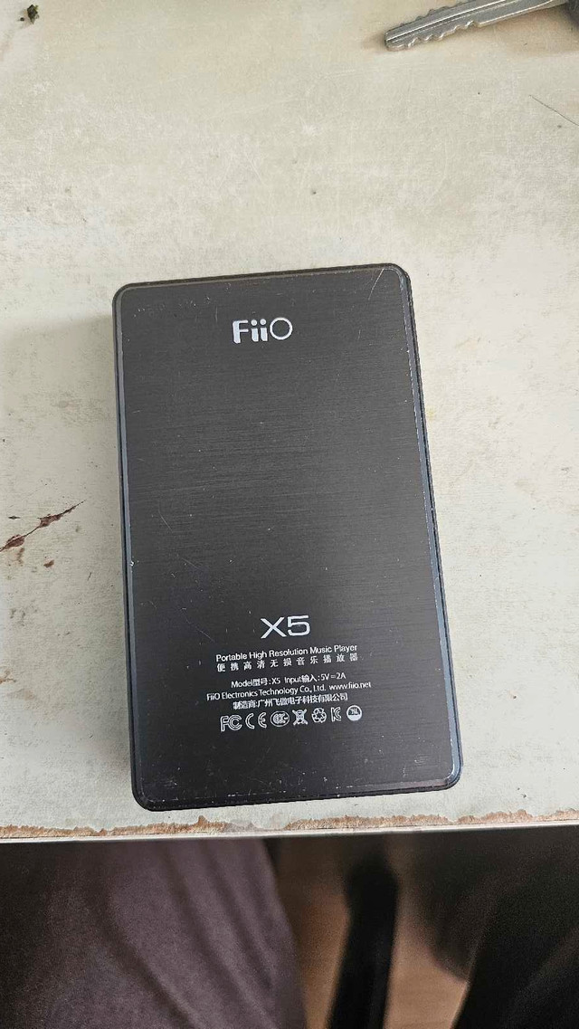 Fiio x5 first gen  in iPods & MP3s in Belleville - Image 2