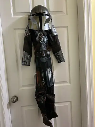 kids mandolorian costume , View more