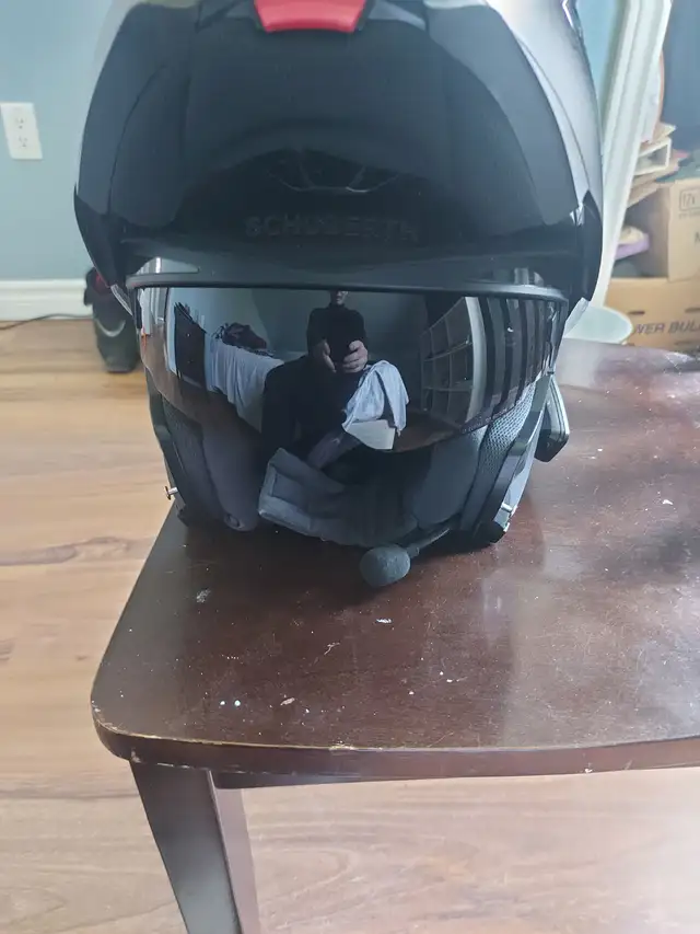 Schuberth  motorcycle helmet in Motorcycle Parts & Accessories in Corner Brook - Image 4