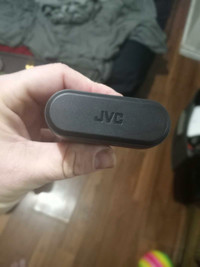 JVC Headphones-Airpods