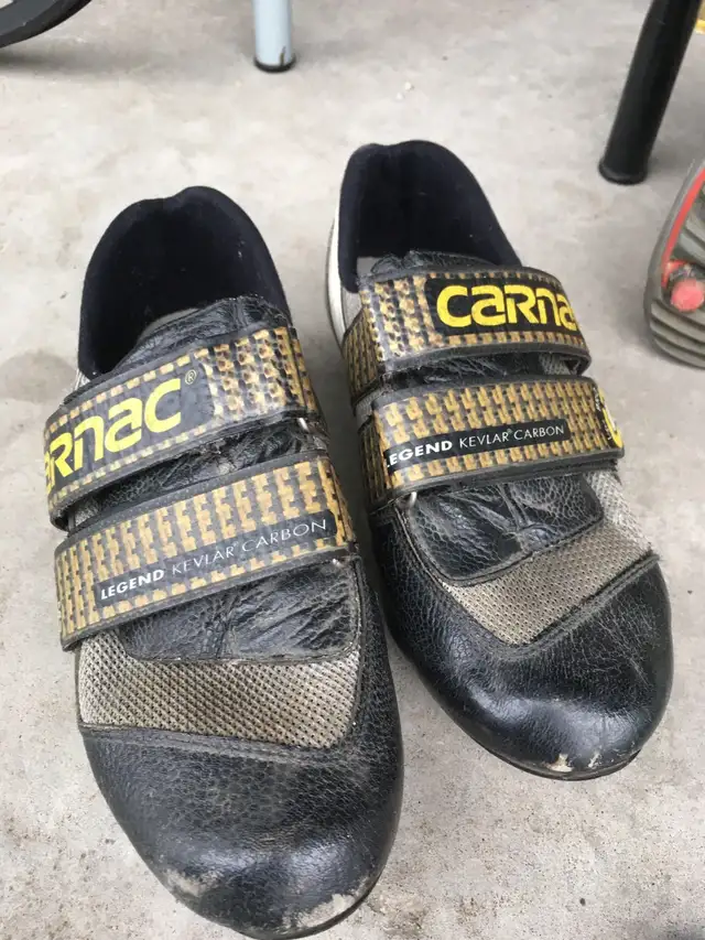 Two pairs of carbon road cycling shoes size 7.5 men’s in Clothing, Shoes & Accessories in Calgary - Image 6