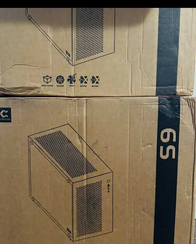 S9 ITX/MATX Case in Desktop Computers in City of Toronto - Image 5