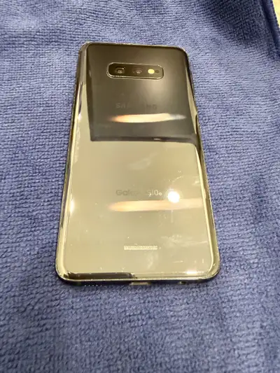 SAMSUNG S10e 128GB, View more
