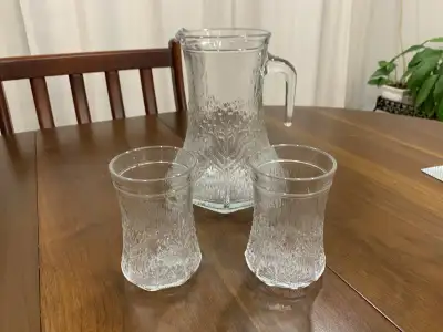 Lasisepat Cow Parsley 6 Cup Crystal Pitcher & Two Glasses, View more