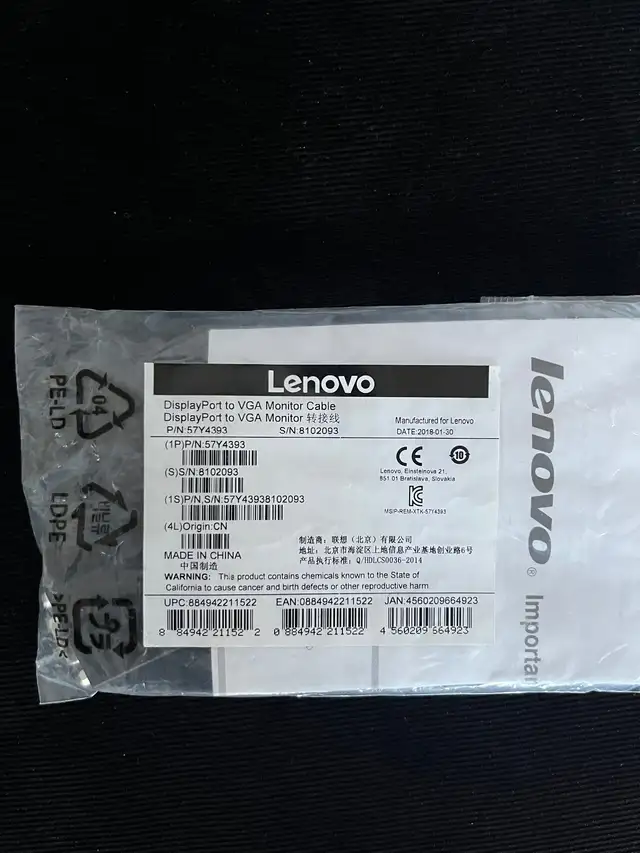 Sealed New Lenovo DisplayPort to VGA Monitor cable adapter in Cables & Connectors in Mississauga / Peel Region - Image 2