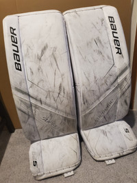 Bauer S29 Int Goalie Pads for Sale