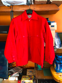 LL Bean, vintage red wool hunting jacket 1980s Mackinaw Size M.