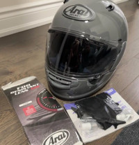 Arai Quantic Grey, Brand new motorcycle helmet, Size L