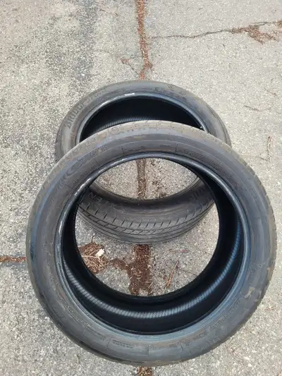 Selling a pair of Bridgestone Alenza run flat tires. The size is 275/40R20. Lots of tread left as se...