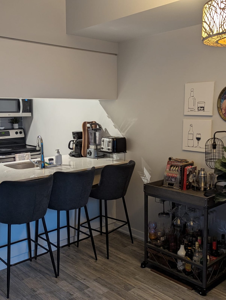 Spacious Liberty Village Condo w/ Parking and Storage Locker 3