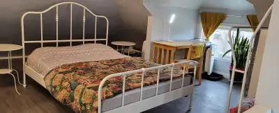 1QnBedRm FullFurnsd McRae/4th NFalls Ont for rent imdly availe