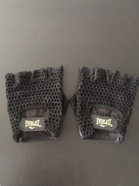 Everlast Weightlifting Gloves