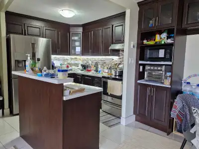 Furnished Female Room for Rent – Condo Near Kipling & Dixon (Etobicoke) 2 Rooms Available – Move-in...