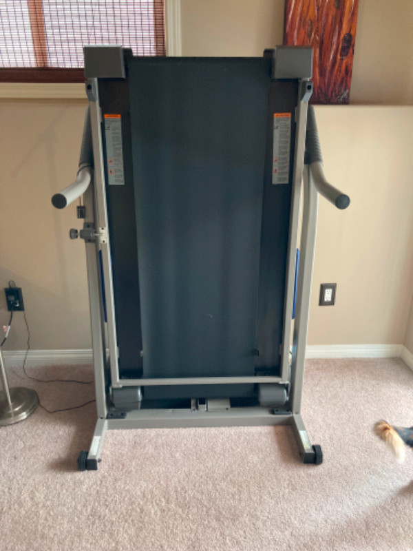 Treadmill in Exercise Equipment in Edmonton - Image 3