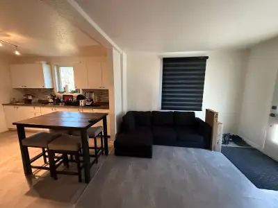 Joli 4 1/2 appartement à louer Valleyfield 4 et demie au rez-de-chaussée - Salon, cuisine (air ouver...