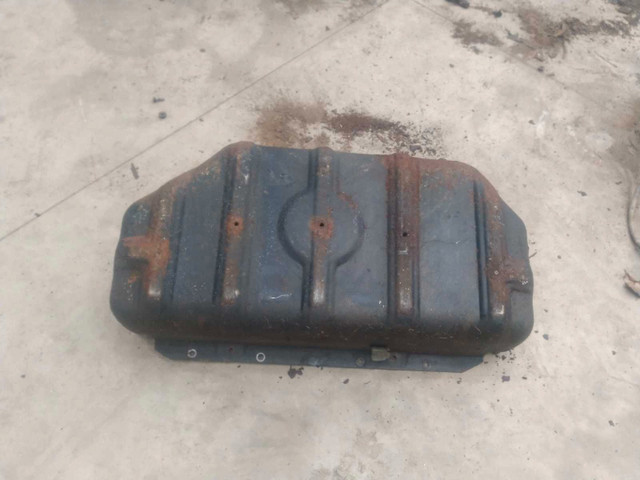 Jeep TJ gas tank skid plate in Other Parts & Accessories in Renfrew
