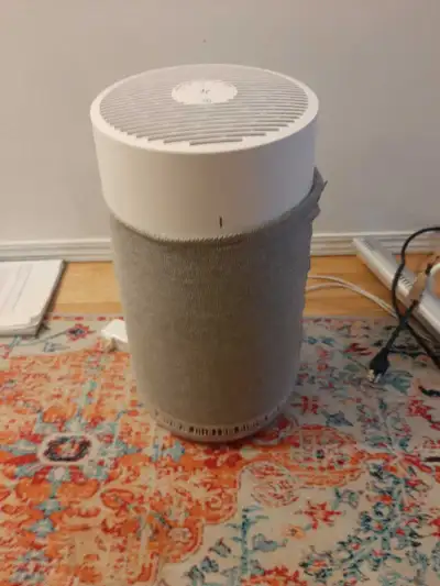 This is a used Blueair air purifier that is perfect for improving air quality in your home. It featu...