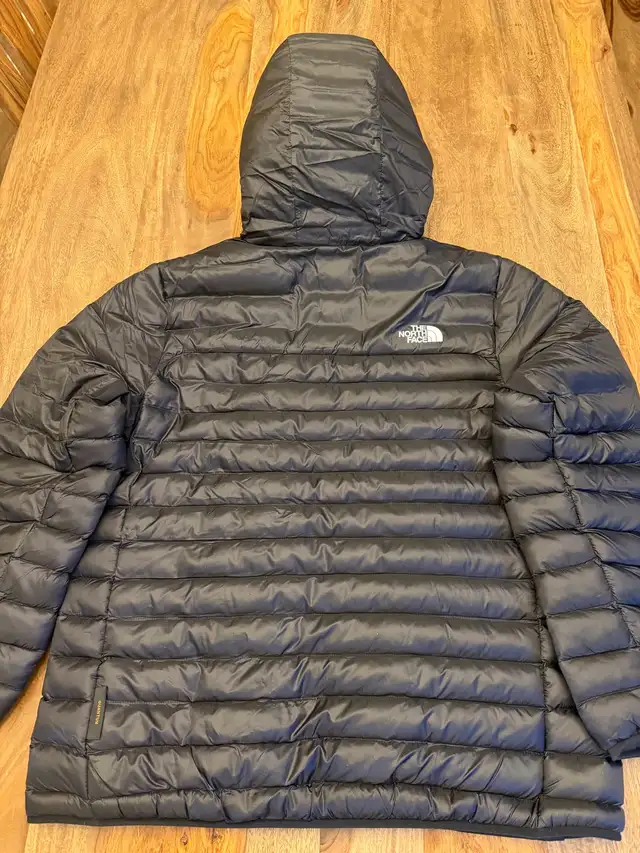 Brand New North Face Terra Peak Hooded Jacket in Men's in Calgary - Image 3