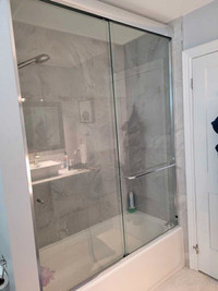 High quality sliding glass shower doors