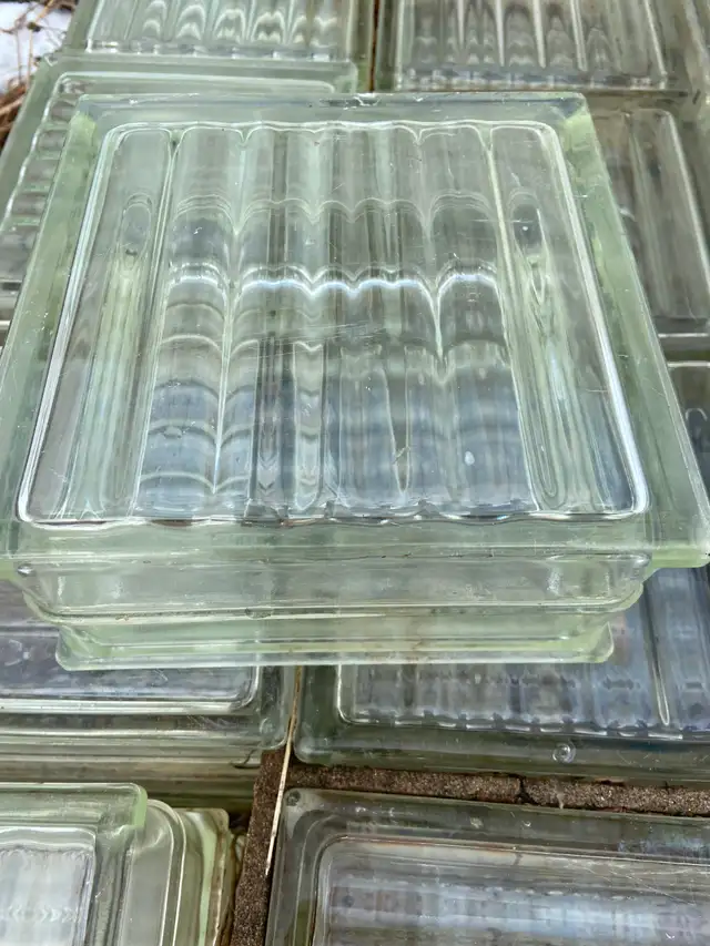 Glass Square Blocks in Windows, Doors & Trim in Moncton - Image 4
