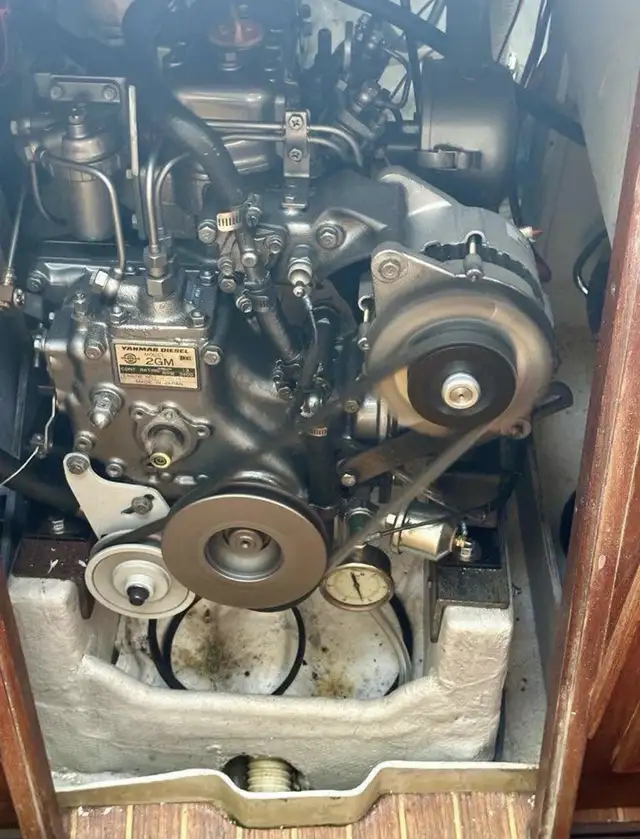 Beautiful 30’ C&C Sailboat  in Sailboats in Victoria - Image 5