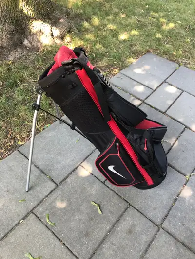 Nike junior golf bag  30”, View more