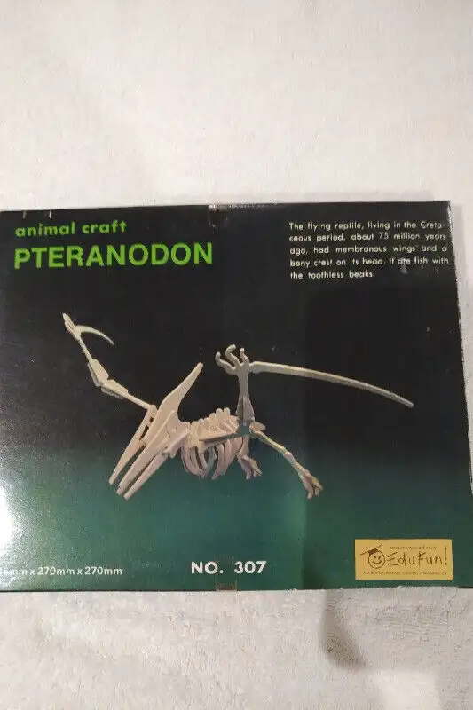 vintage wooden dinosaur puzzle in Toys & Games in Winnipeg - Image 2