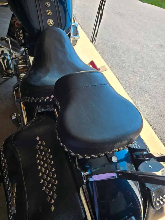 Harley Davidson Heritage Softail in Touring in City of Halifax - Image 9