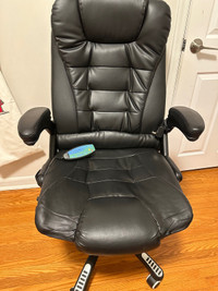 For Sale: Gaming Chair with Massage and Heating