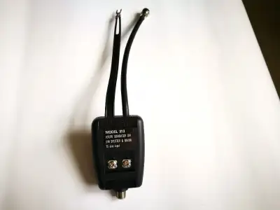 VCR / TV separator U /V/FM splitter & Balun 75 ohm input.  New., View more
