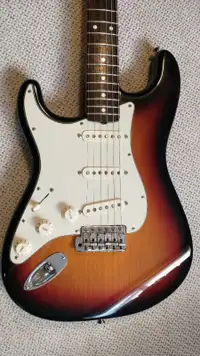 Fender Am Vintage Reissue 62 Strat - Left handed