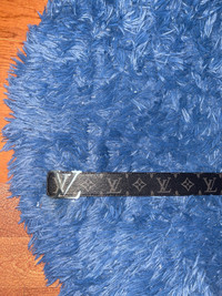 Louis Vuitton LV men’s belt 