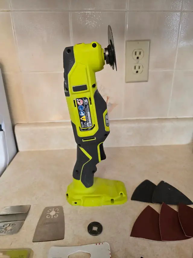 Ryobi Multi-Tool and Accessories in Power Tools in Kitchener / Waterloo - Image 3