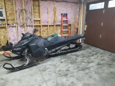 2015 Skidoo Summit T3 4000km $6500