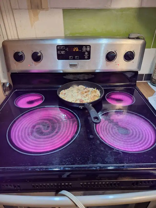 Kenmore Stove Maytag in Stoves, Ovens & Ranges in City of Montréal - Image 7