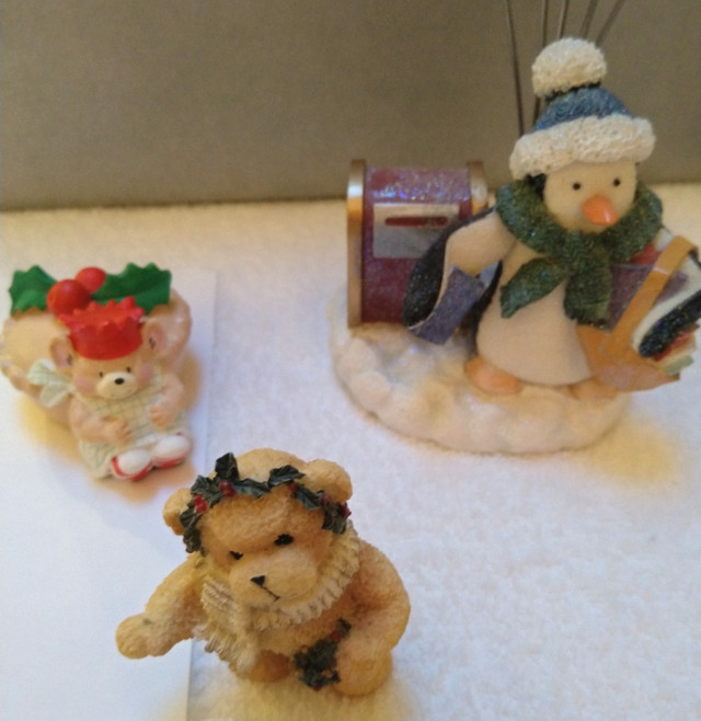 Christmas decorations- 3 assorted Vintage figurines in Holiday, Event & Seasonal in Oakville / Halton Region - Image 2