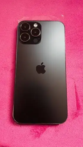 iPhone 13 Pro Max 1TB Factory Unlocked in Cell Phones in Kitchener / Waterloo - Image 3