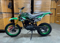 150cc dirt bike green *FREE HELMET*
