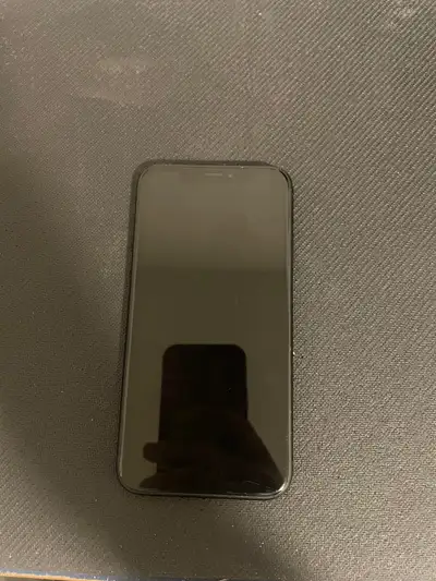 phone XR for sale Unlocked phone 64gb 77% battery health Comes with phone case, and privacy screen p...