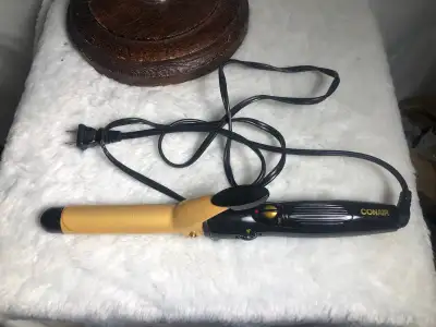 Conair Curling Iron. 1” Barrel. Like New., View more