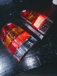 2006 Ford Escape rear brake light lenses 